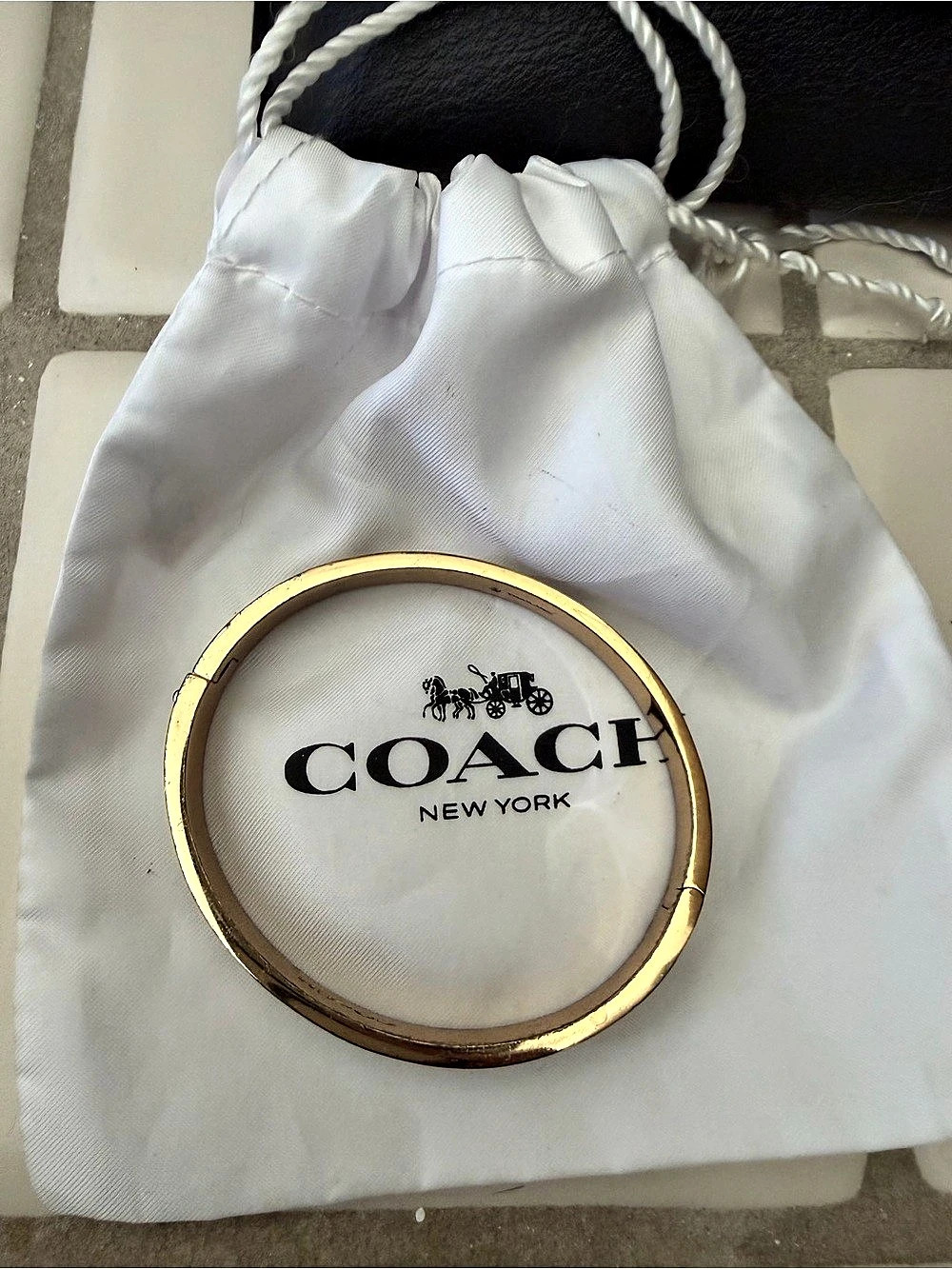 Coach - Picture 2 of 3